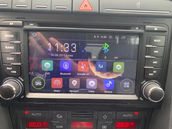 Navigatie AUTONAV Android GPS Dedicata Audi A4 B6 si B7 cu DVD-Player, Butoane Fizice si Regulator Knob Volum, Model 2, 64GB Stocare, 4GB DDR3 RAM, Display 7" , WiFi, 2 x USB, Bluetooth, Octa-Core 8 x 1.3GHz, 4 x 50W Audio