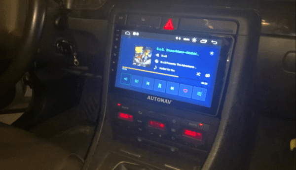 Navigatie AUTONAV Android GPS Dedicata Audi A4 B6 si B7, Model Classic, Memorie 128GB Stocare, 6GB DDR3 RAM, Display 9" Full-Touch, WiFi, 2 x USB, Bluetooth, 4G, Octa-Core 8 * 1.3GHz, 4 * 50W Audio