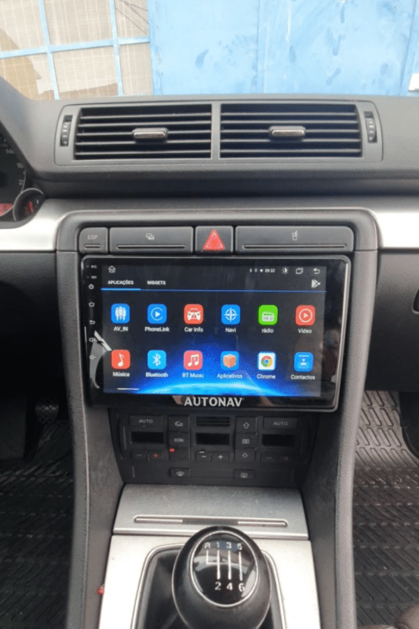 Navigatie AUTONAV Android GPS Dedicata Audi A4 B6 si B7, Model Classic, Memorie 32GB Stocare, 2GB DDR3 RAM, Display 9" Full-Touch, WiFi, 2 x USB, Bluetooth, Quad-Core 4 * 1.3GHz, 4 * 50W Audio