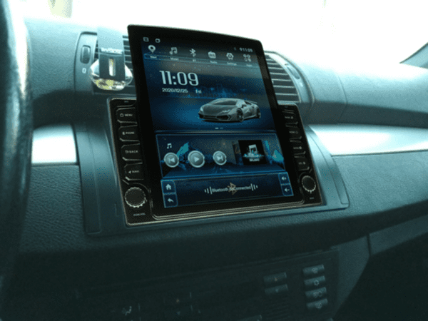 Navigatie AUTONAV Android GPS Dedicata BMW E39, Model XPERT Memorie 128GB Stocare, 6GB DDR3 RAM, Butoane Si Volum Fizice, Display Vertical Stil Tesla 10" Full-Touch, WiFi, 2 x USB, Bluetooth, 4G, Octa-Core 8 * 1.3GHz, 4 * 50W Audio