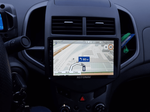 Navigatie AUTONAV ECO Android GPS Dedicata Chevrolet Aveo T300 2011-2015, Model Classic, Memorie 16GB Stocare, 1GB DDR3 RAM, Display 9" Full-Touch, WiFi, 2 x USB, Bluetooth, Quad-Core 4 * 1.3GHz, 4 * 50W Audio