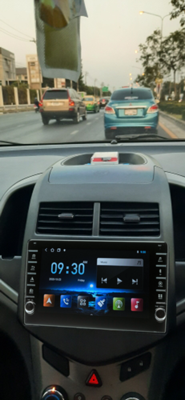 Navigatie AUTONAV ECO Android GPS Dedicata Chevrolet Aveo T300 2011-2015, Model PRO Memorie 16GB Stocare, 1GB DDR3 RAM, Butoane Laterale Si Regulator Volum, Display 8" Full-Touch, WiFi, 2 x USB, Bluetooth, Quad-Core 4 * 1.3GHz, 4 * 50W Audio
