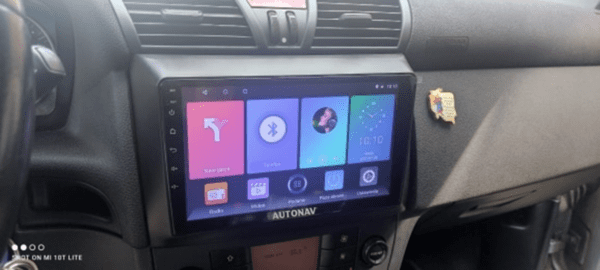 Navigatie AUTONAV Android GPS Dedicata Fiat Stilo 2001-2007, Model Classic, Memorie 32GB Stocare, 2GB DDR3 RAM, Display 9" Full-Touch, WiFi, 2 x USB, Bluetooth, Quad-Core 4 * 1.3GHz, 4 * 50W Audio