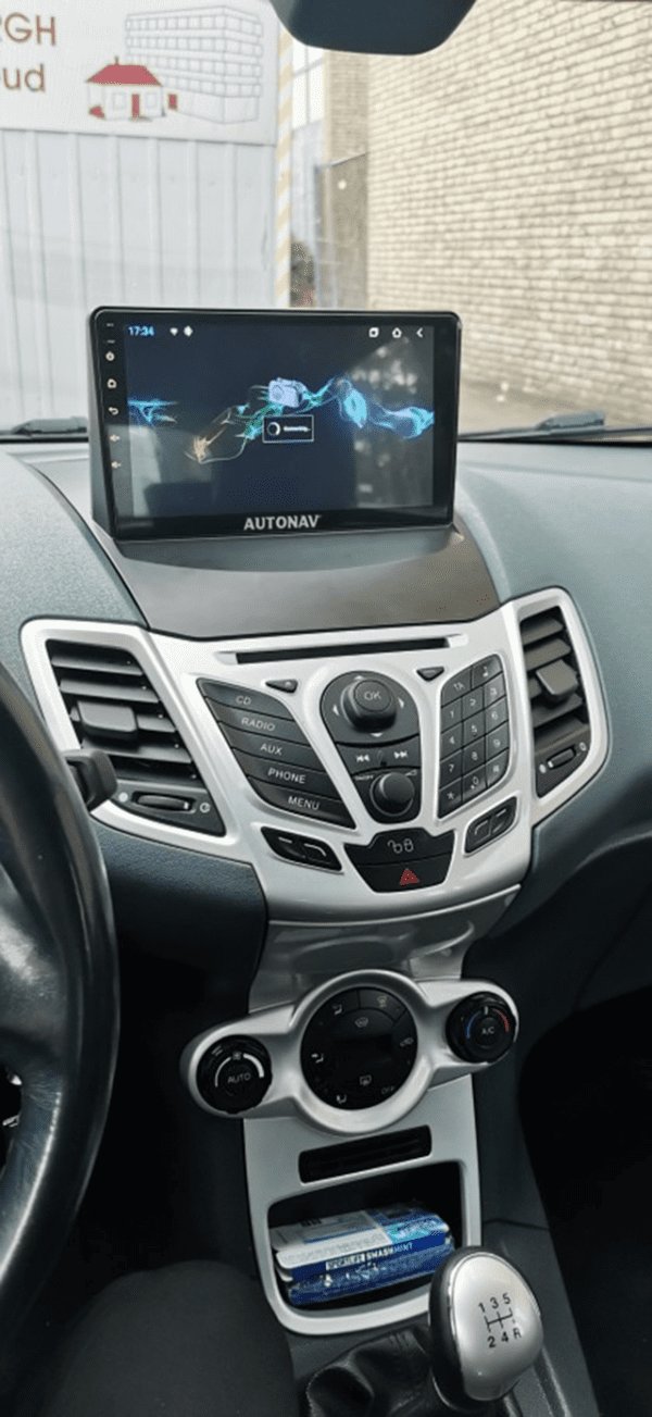 Navigatie AUTONAV Android GPS Dedicata Ford Fiesta 2009-2016, Model Classic, Memorie 64GB Stocare, 4GB DDR3 RAM, Display 9" Full-Touch, WiFi, 2 x USB, Bluetooth, 4G, Octa-Core 8 * 1.3GHz, 4 * 50W Audio