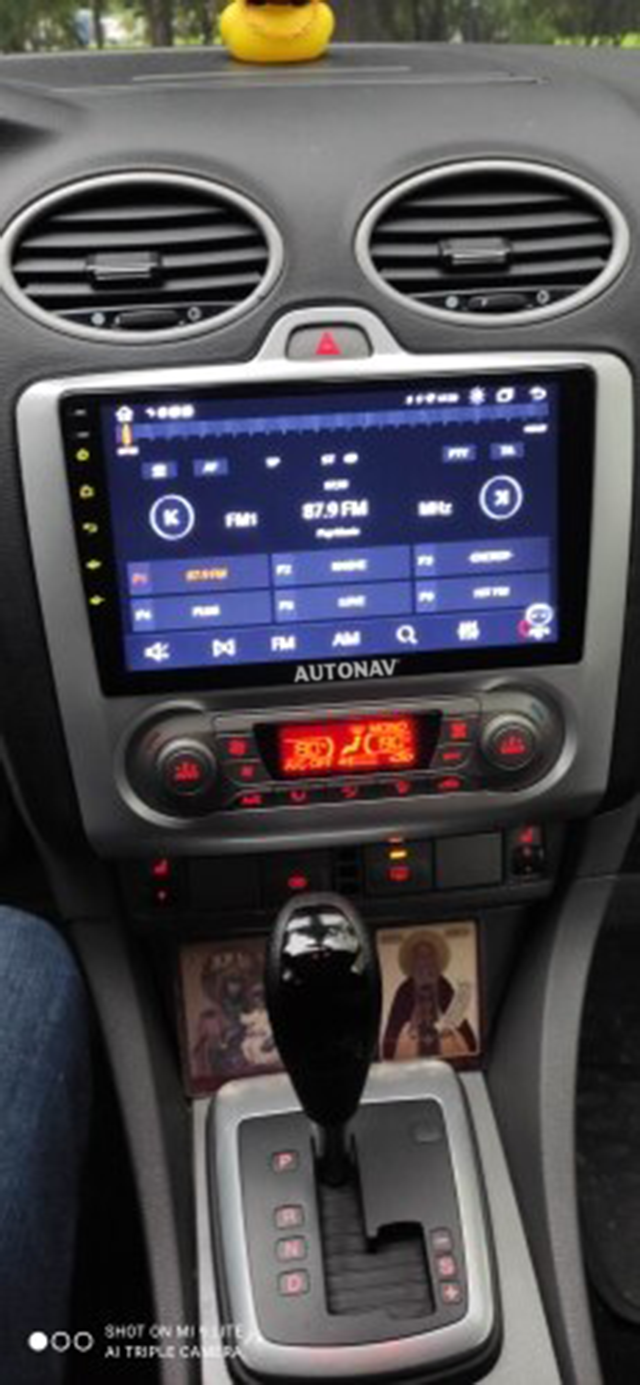 Navigatie AUTONAV ECO Android GPS Dedicata Ford Focus 2 Clima Auto, Model Classic, Memorie 16GB Stocare, 1GB DDR3 RAM, Display 9" Full-Touch, WiFi, 2 x USB, Bluetooth, Quad-Core 4 * 1.3GHz, 4 * 50W Audio