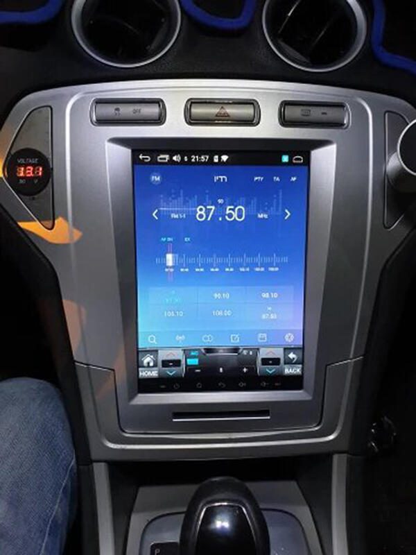 Navigatie AUTONAV Android GPS Dedicata Ford Mondeo 2007-2010 Stil Tesla, 64GB Stocare, 4GB DDR3 RAM, Display Vertical Stil Tesla 10" , WiFi, 2 x USB, Bluetooth, 4G, Octa-Core 8 * 1.3GHz, 4 * 50W Audio