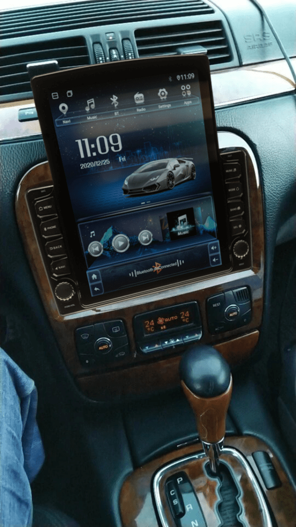 Navigatie AUTONAV PLUS Android GPS Dedicata Mercedes S-Class W220 1998-2005, Model XPERT Memorie 16GB Stocare, 1GB DDR3 RAM, Butoane Si Volum Fizice, Display Vertical Stil Tesla 10" Full-Touch, WiFi, 2 x USB, Bluetooth, Quad-Core 4 * 1.3GHz, 4 * 50W Audio