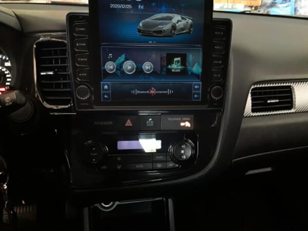 Navigatie AUTONAV Android GPS Dedicata Mitsubishi Outlander 2012-2018, Model XPERT Memorie 32GB Stocare, 2GB DDR3 RAM, Display Vertical Stil Tesla 10" Full-Touch, WiFi, 2 x USB, Bluetooth, Quad-Core 4 * 1.3GHz, 4 * 50W Audio