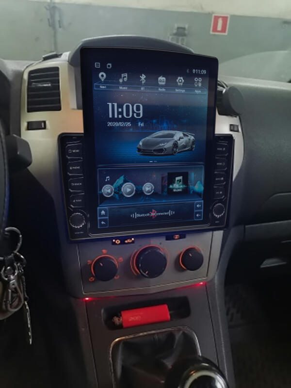 Navigatie AUTONAV Android GPS Dedicata Opel Astra H si Zafira B, Model XPERT Memorie 64GB Stocare, 4GB DDR3 RAM, Display Vertical Stil Tesla 10" Full-Touch, WiFi, 2 x USB, Bluetooth, 4G, Octa-Core 8 * 1.3GHz, 4 * 50W Audio