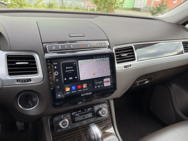 Navigatie AUTONAV Android GPS Dedicata Volkswagen Touareg 2010-2018, Model Classic, 32GB Stocare, 2GB DDR3 RAM, Display 9" , WiFi, 2 x USB, Bluetooth, Quad-Core 4 * 1.3GHz, 4 * 50W Audio