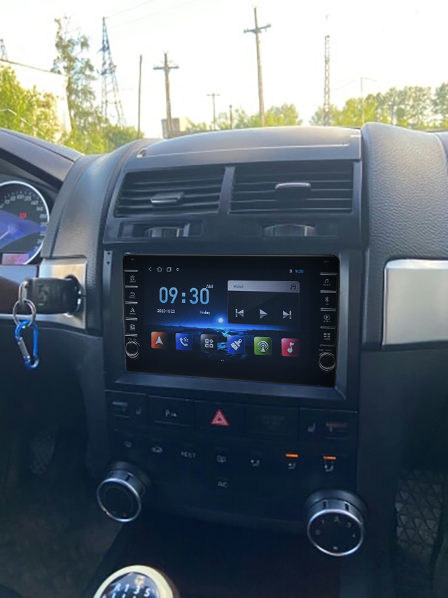 Navigatie AUTONAV Android GPS Dedicata Volkswagen VW Touareg 2002-2010, Model PRO Memorie 32GB Stocare, 2GB DDR3 RAM, Display 8" Full-Touch, WiFi, 2 x USB, Bluetooth, Quad-Core 4 * 1.3GHz, 4 * 50W Audio