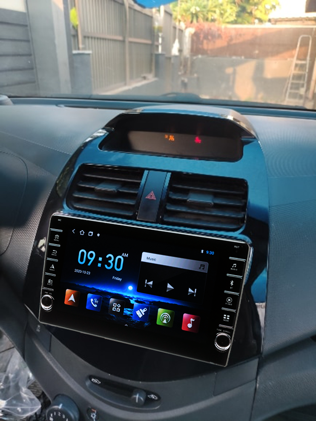 Navigatie AUTONAV PLUS Android GPS Dedicata Chevrolet Spark 2009-2015, Model PRO Memorie 16GB Stocare, 1GB DDR3 RAM, Butoane Laterale Si Regulator Volum, Display 8" Full-Touch, WiFi, 2 x USB, Bluetooth, Quad-Core 4 * 1.3GHz, 4 * 50W Audio