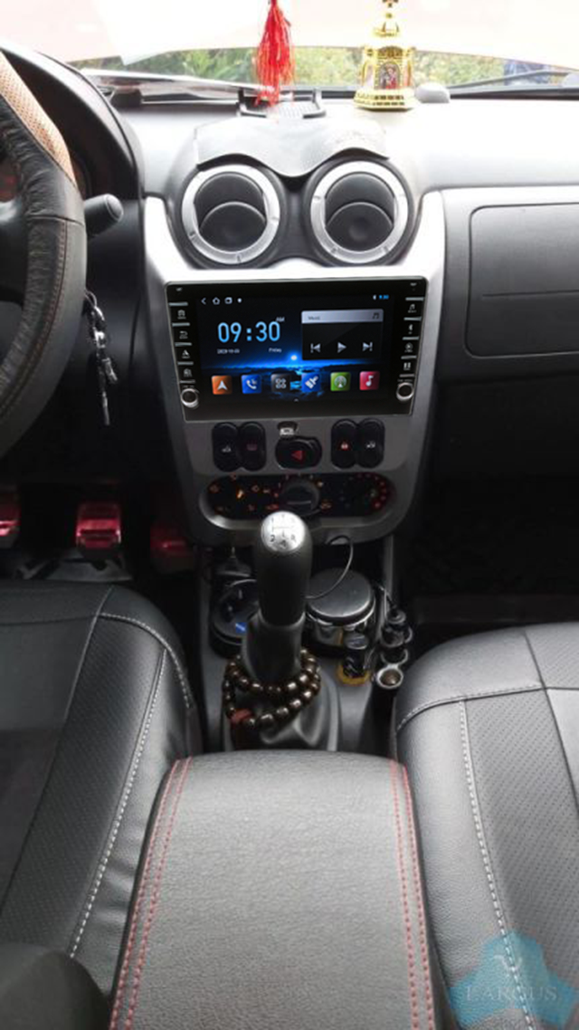 Navigatie AUTONAV Android GPS Dedicata Dacia Logan 2008-2012, Model PRO Memorie 64GB Stocare, 4GB DDR3 RAM, Butoane Laterale Si Regulator Volum, Display 8" Full-Touch, WiFi, 2 x USB, Bluetooth, 4G, Octa-Core 8 * 1.3GHz, 4 * 50W Audio