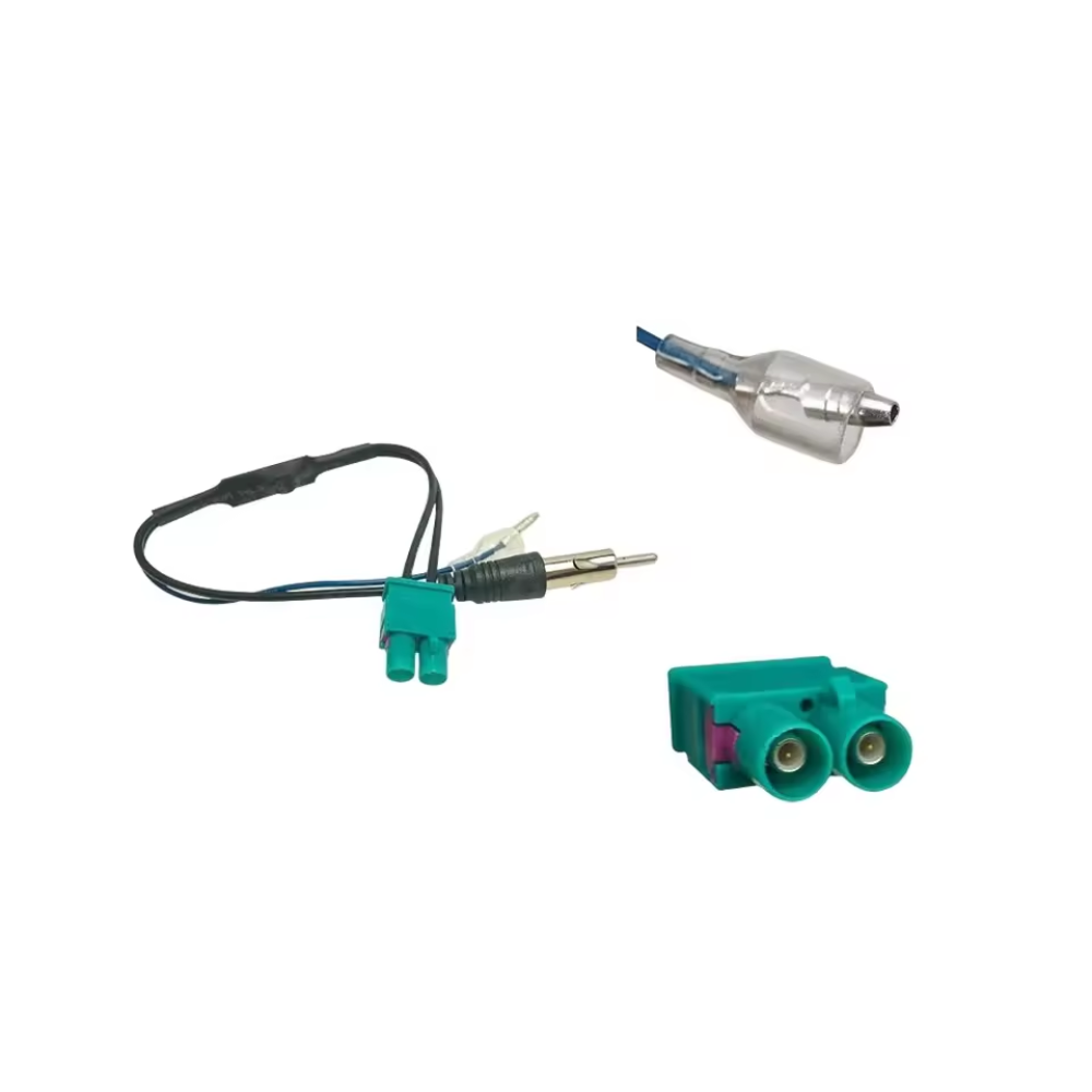 Adaptor Antenă Radio dublu-mama la..